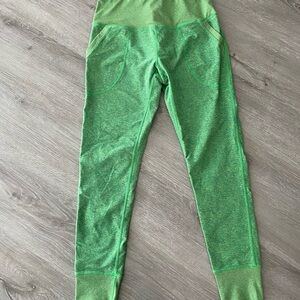 Lightweight knit joggers made from stretchy fabric cut in a versatile profile.